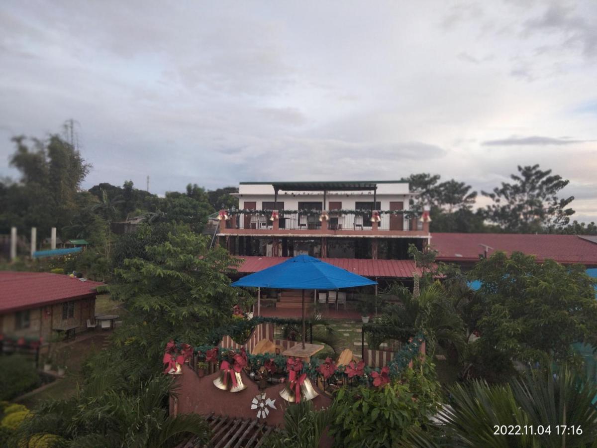 Casa De Robles Tanay Rizal Hotell Exteriör bild