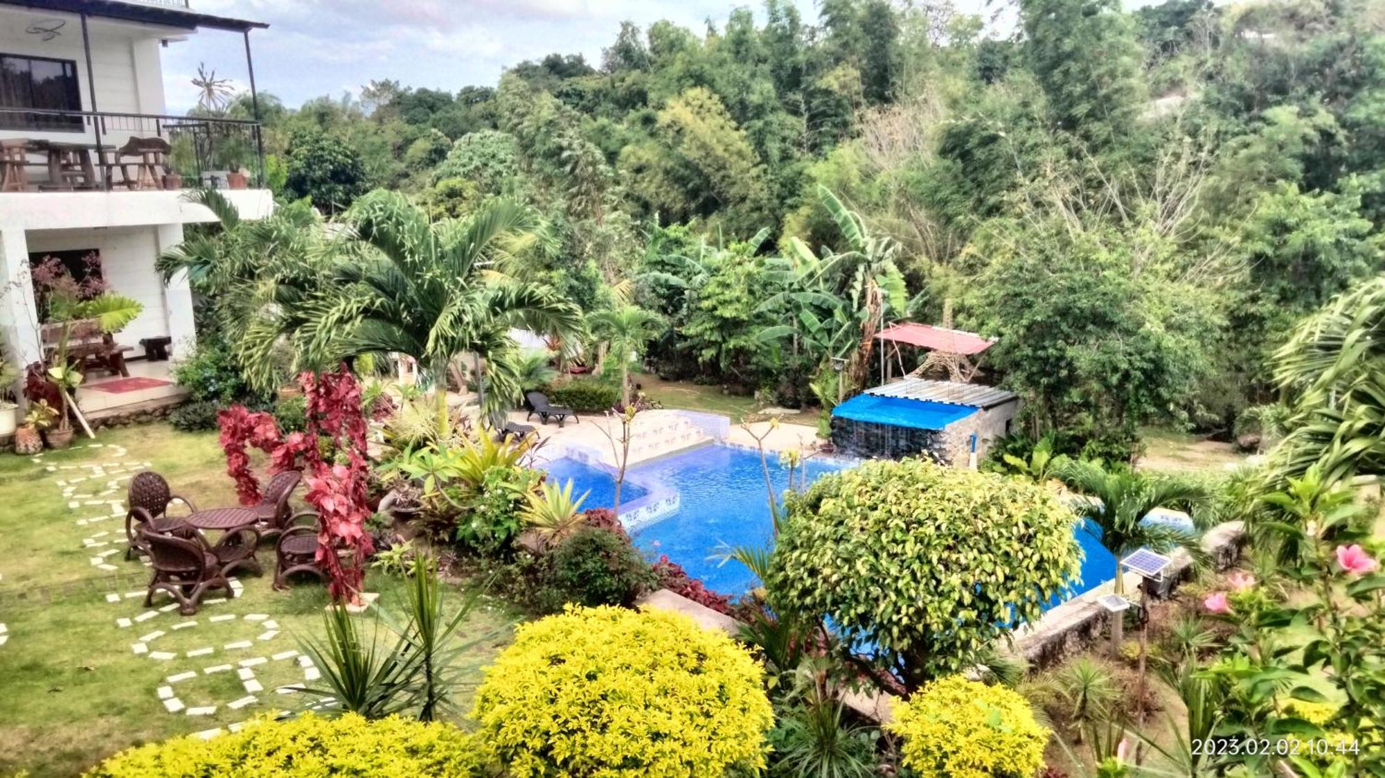 Casa De Robles Tanay Rizal Hotell Exteriör bild